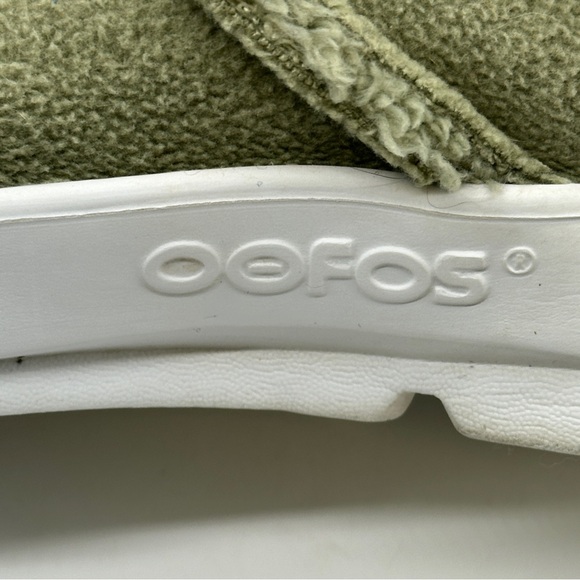 OOFOS OOCOOZIE Low Recovery Shoe. Size 10 - Picture 8 of 11